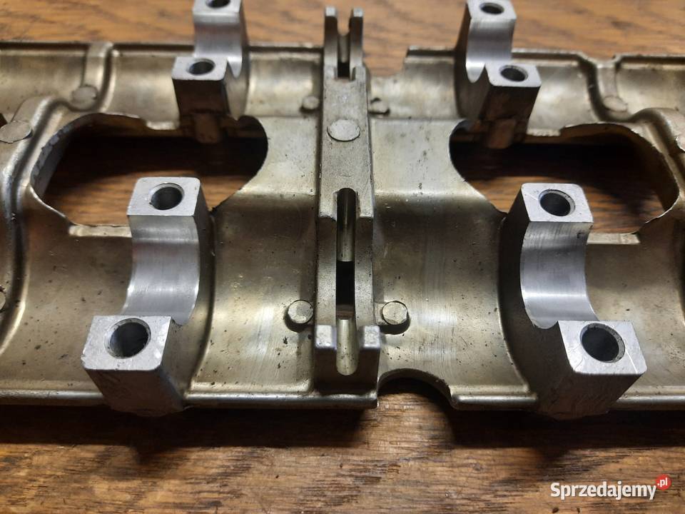 Kawasaki ZX9R mostki głowicy pokrywa wałków sprzedam