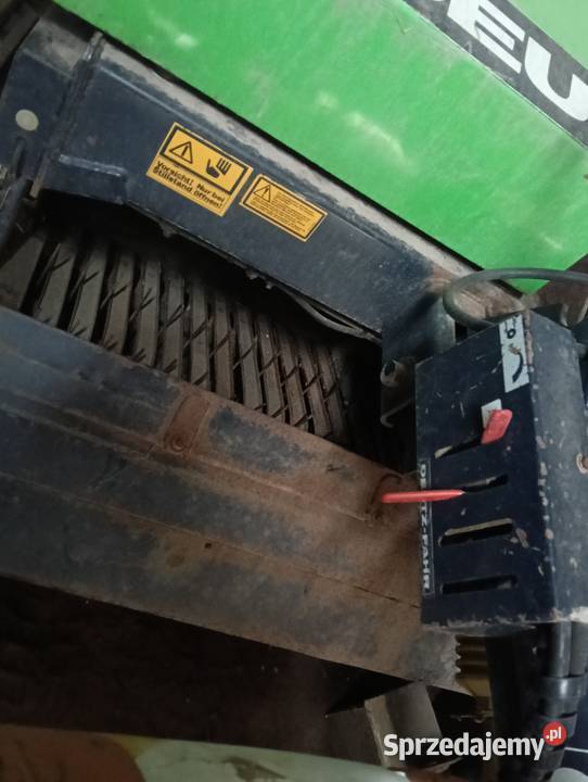 Przyczepa samozbierająca Deutz fahr K550noże Przyczepy rolnicze Czarnożyły