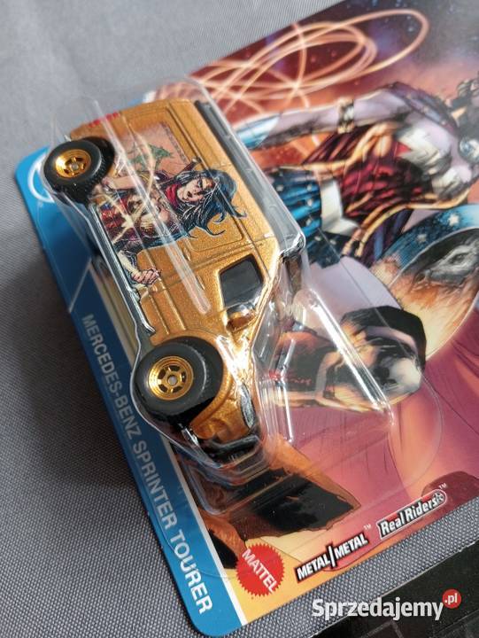 Hot Wheels Premium MercedesBenz Unimog U 1300L Jaworzno