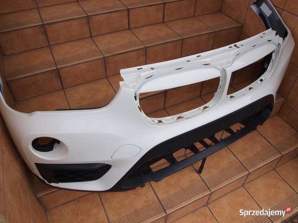 BMW X1 F48 zderzak przód 6 x parktronic 2015 Kalisz
