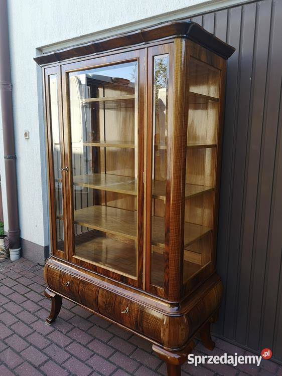 Witryna Serwantka ARTDECO Orzech Politura Stara Swarzędz sprzedam