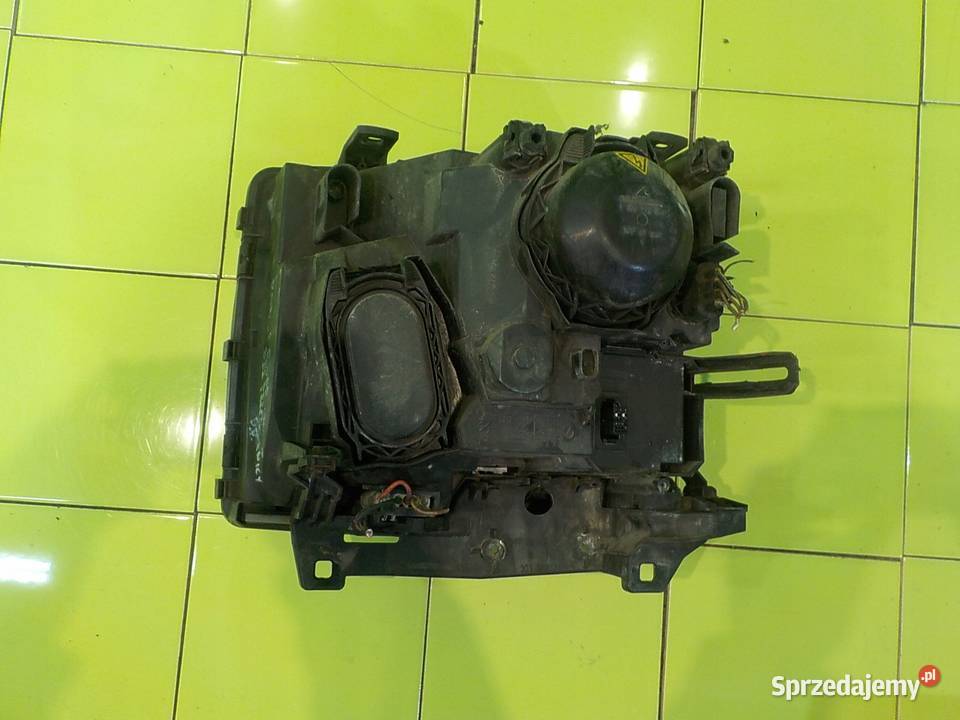 RANGE ROVER L322 44 V8 04r 5D XENON lampa prawa Suków sprzedam