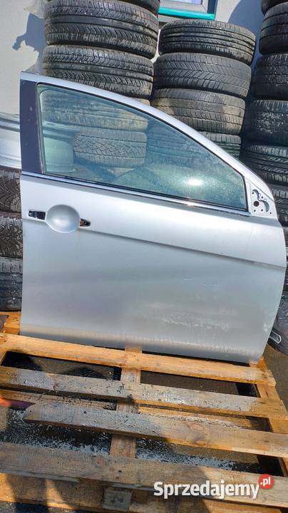 Drzwi Mitsubishi Lancer przód prawe Dębowiec