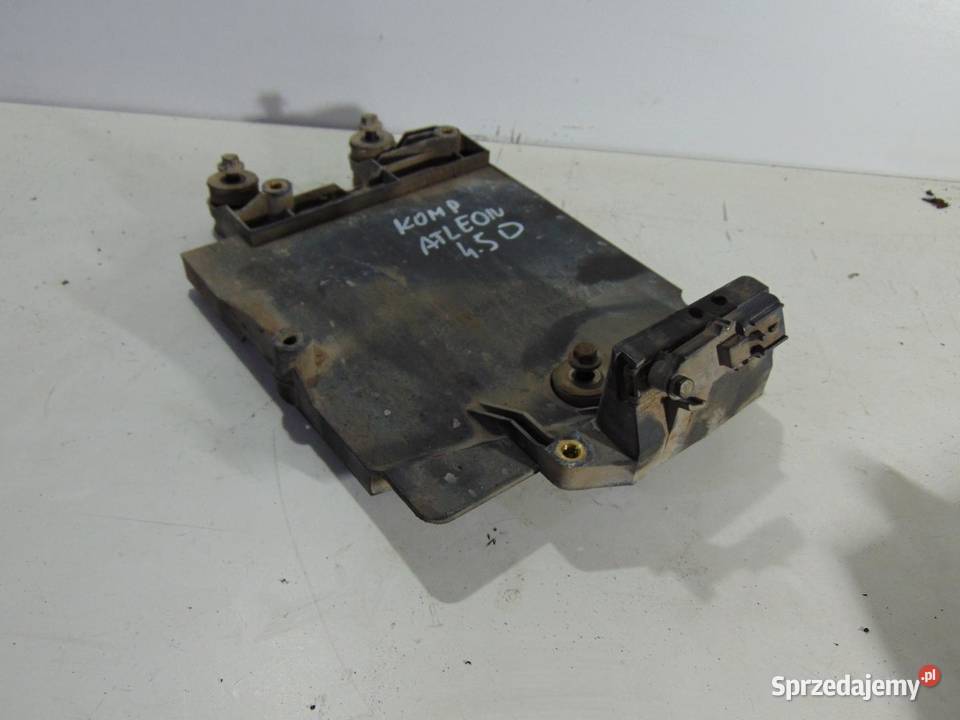 PODSTAWA KOMPUTERA NISSAN ATLEON 45 4993966 Części montażowe