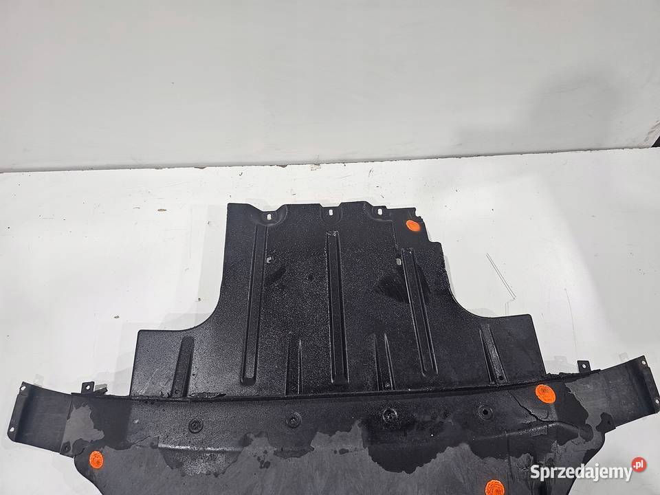 OSŁONA POD SILNIK PŁYTA AUDI Q7 4L 7L8825285 Przystajń