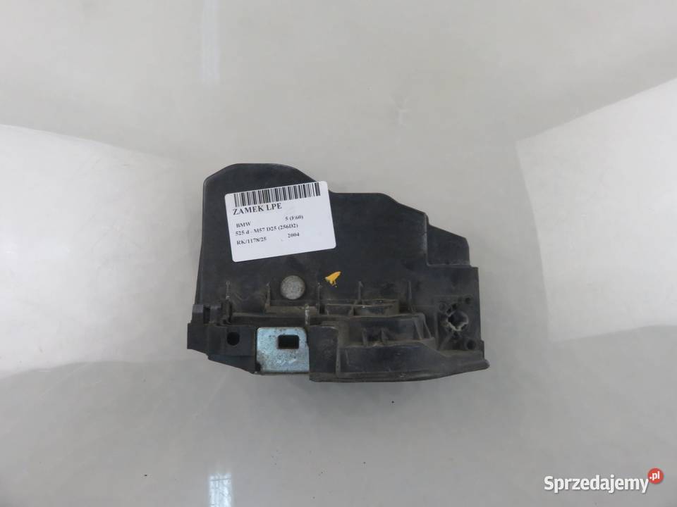 ZAMEK LEWY PRZEDNI BMW E60 7154619