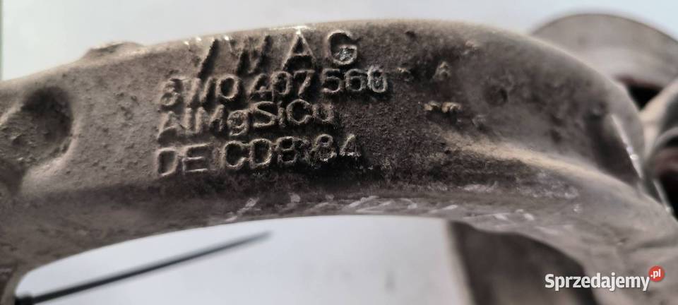 ZWROTNICA PRAWA PRZÓD AUDI A4 B9 Lipno sprzedam