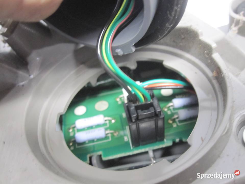 NISSAN LEAF I 11r lampa lewa tył 266503NL0B Kielce