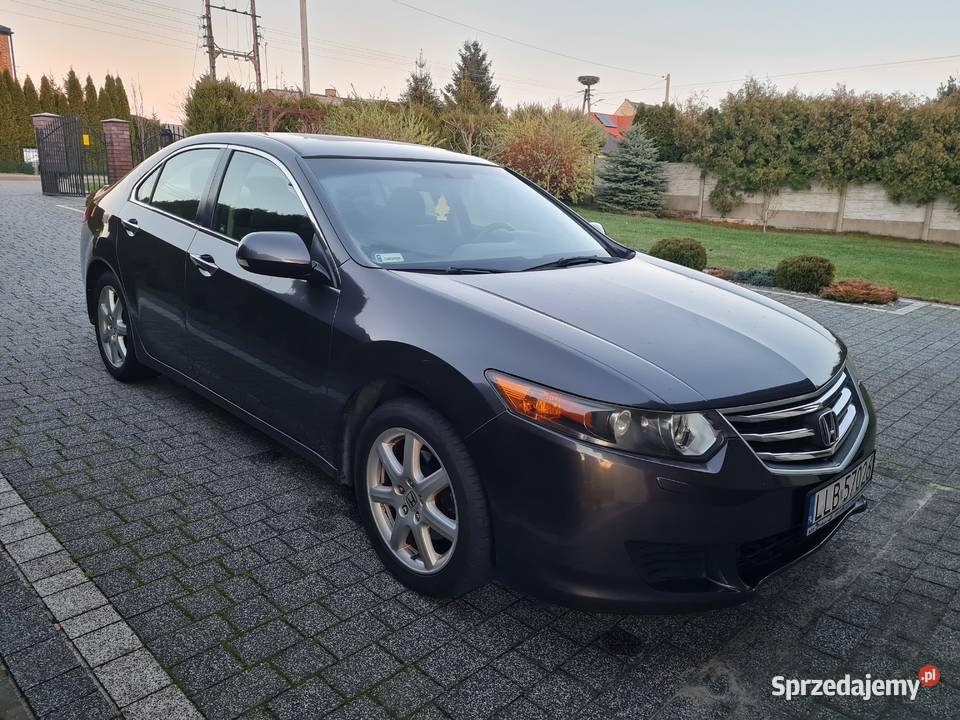 Honda accord 8 benzyna