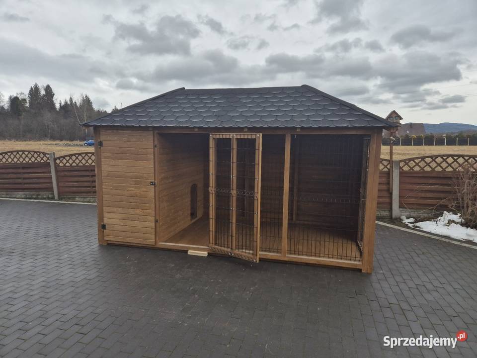 Kojec psa ze schowkiem Jordanów