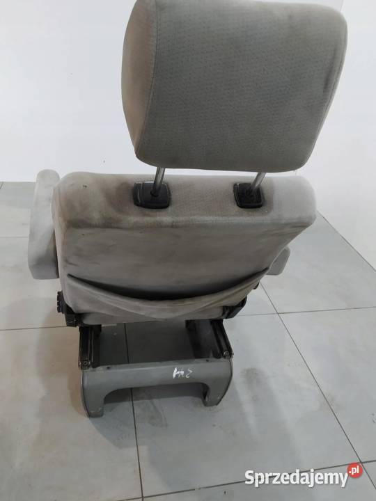 FOTELE PRAWY PASAŻERA MULTIVAN VW Volkswagen Fotele i kanapy