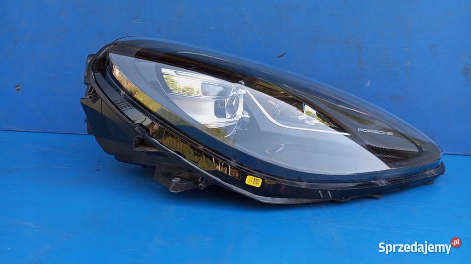 95B941010AP LAMPA PRAWY PRZÓD EU PORSCHE MACAN Nowy Tomyśl