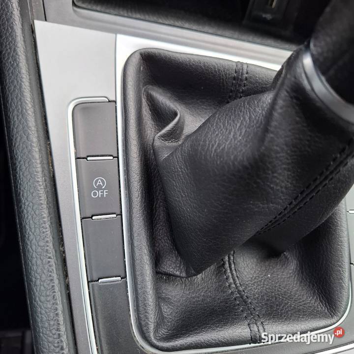 Samochód Golf 7 Bluemotion 12 tsi Rok produkcji 2016 pomorskie Prokowo