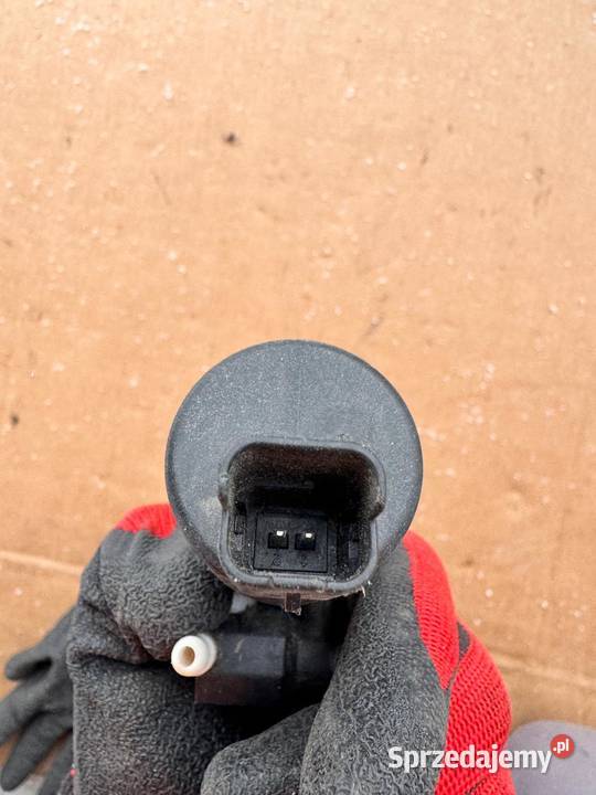 Pompka spryskiwacza Renault Peugeot Citroen Brzesko