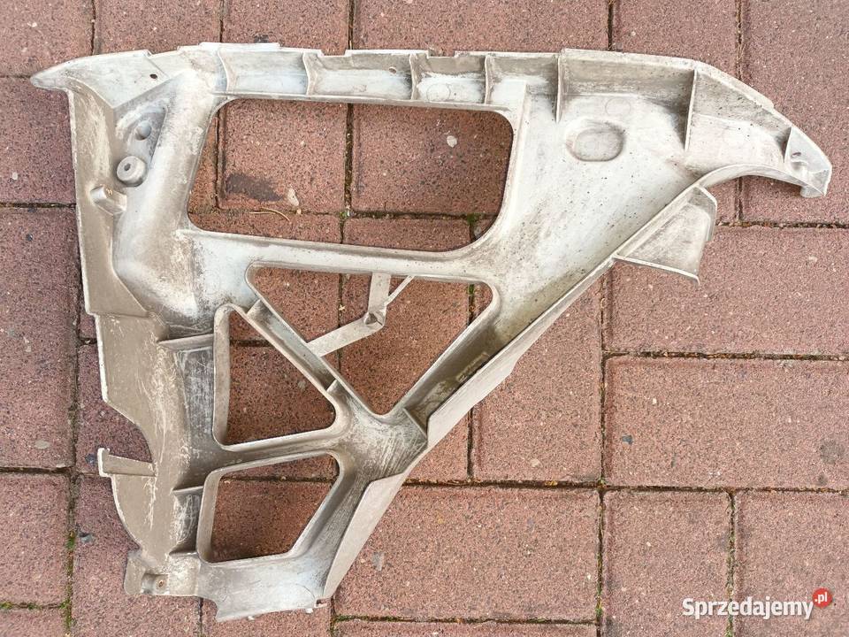 Ford focus mk2 kombi lewy ślizg zderzaka tylnego Poznań