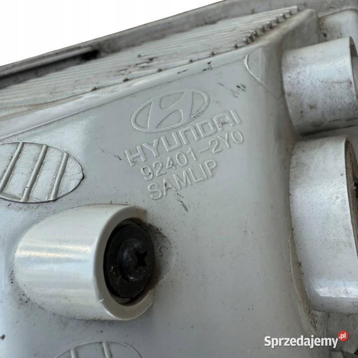 Lampa tylna lewa Hyundai ix35 2013r 924012Y0 Barłogi