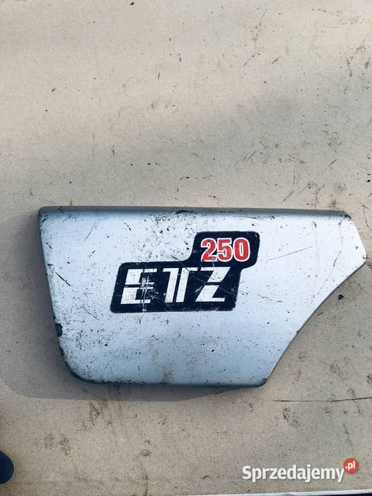 POKRYWA DEKIEL ETZ 250 BOCZEK