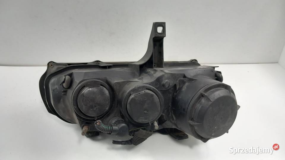 ALFA ROMEO 159 LAMPA PRZÓD LEWA SOCZEWKA EU osobowe Zbierkowo
