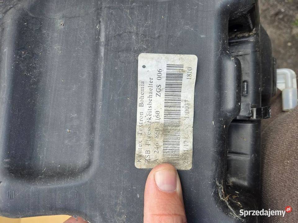 Zbiorniczek płynu do spryskiwaczy Mercedes W246