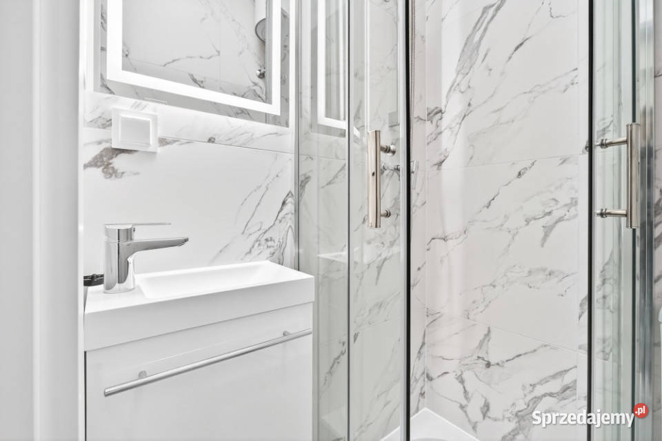 Nowoczesny pokój z prywatną łazienką obok Szczecin