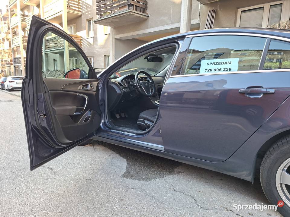 Opel Insignia 18 140 2010 155 Garażowany Kraków