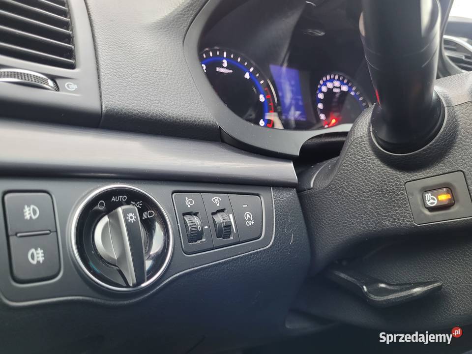 Hyiundai I40 Kombi koła zimowe sprzedam