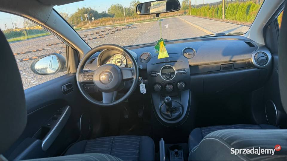 Mazda 2 2009 13 Benzyna gniazdo AUX dolnośląskie Dzierżoniów