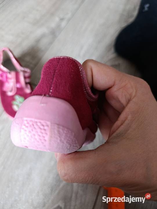 buty kapcie dziewczęce rozmiar 21 długość Poznań