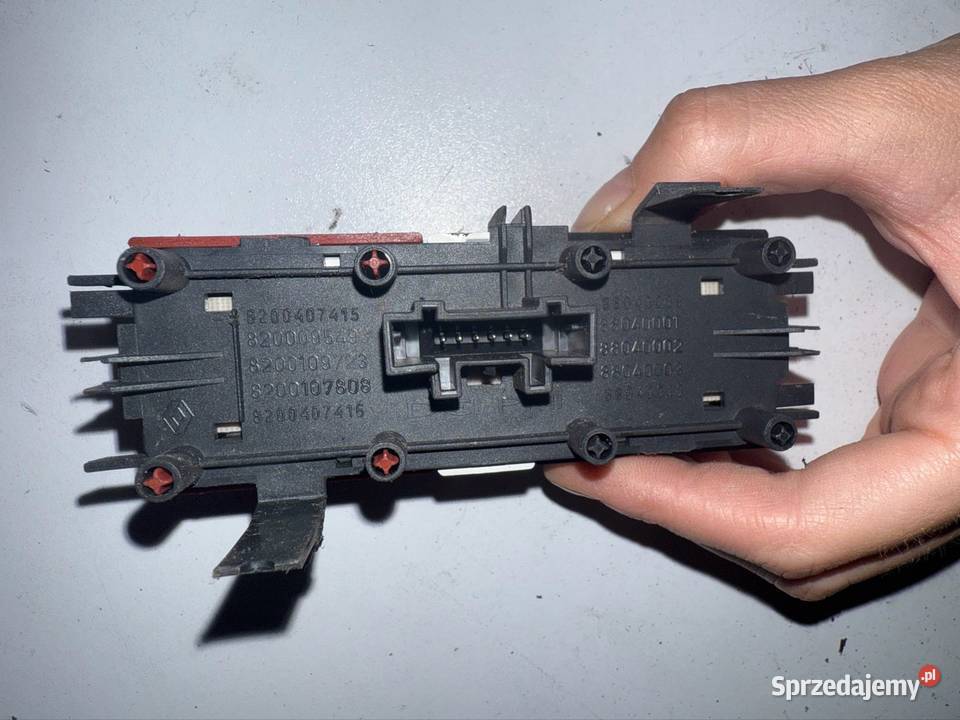 Przełącznik awaryjnych blokady drzwi Renault Ostrów Wielkopolski