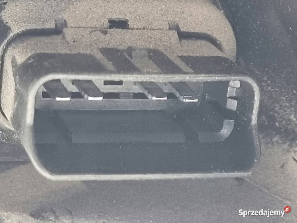 Renault Megane III kombi TYLNIA TYLNA LAMPA LEWA Janów