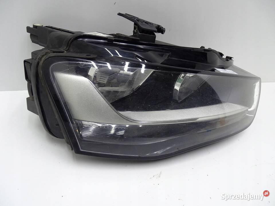 LAMPA PRAWY PRZÓD PRAWA PRZEDNIA AUDI A4 B8 LIFT