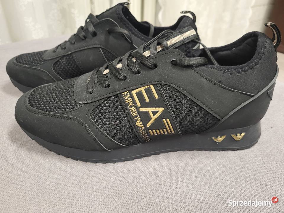 Buty EA7 Emporio Armani czarne że złotym napisem Chorzów