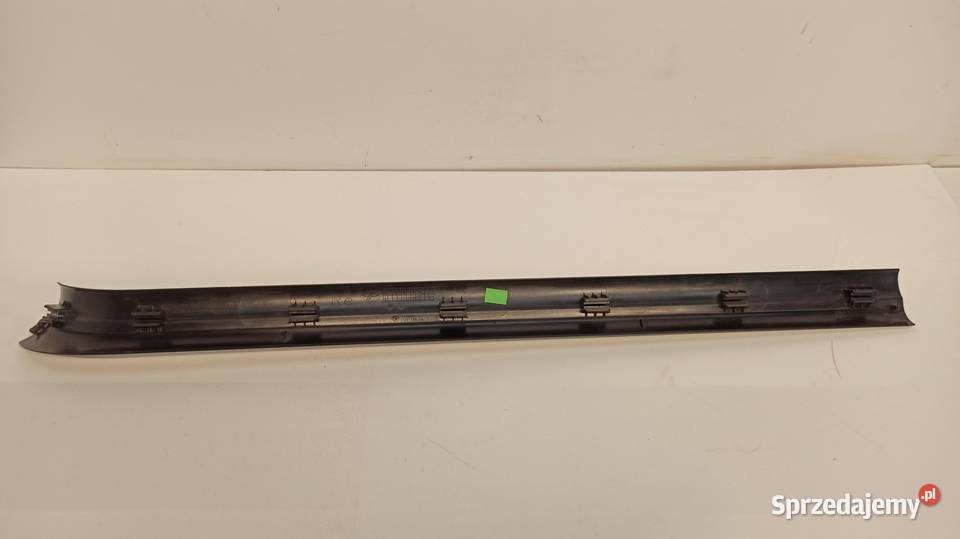 LISTWA NAKŁADKA PROGU PRAWA BMW F21 F22 7261166