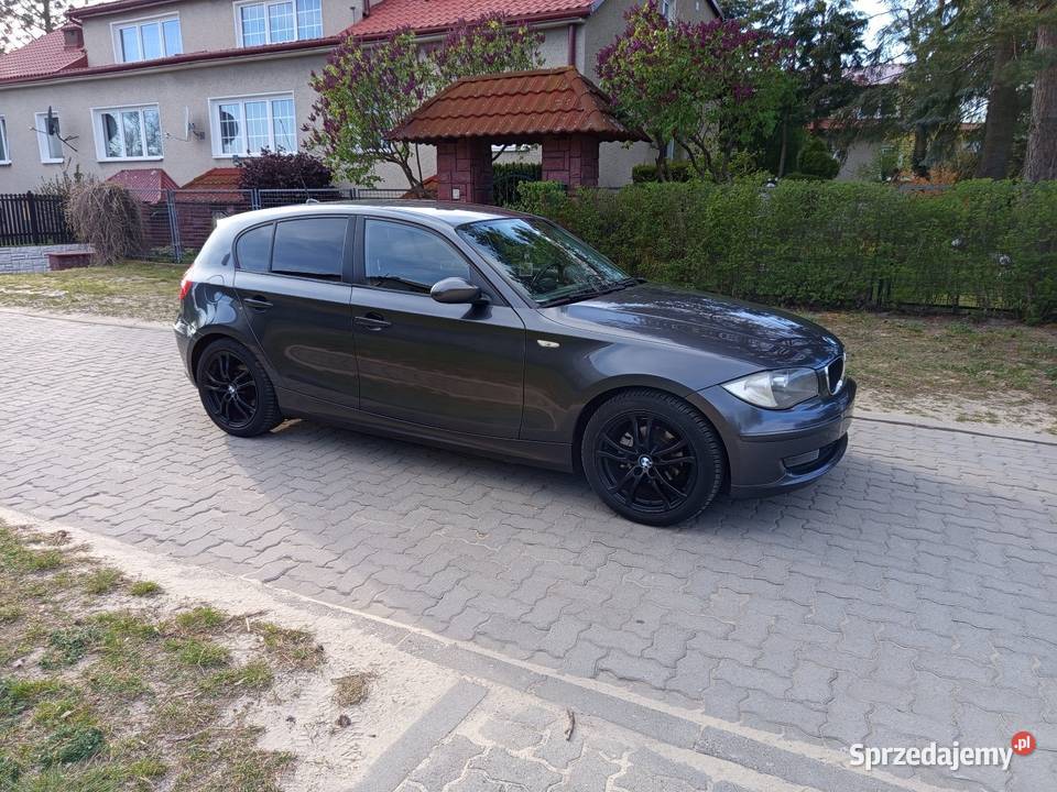 BMW seria 1 e87 z 2007r16 benzyna122