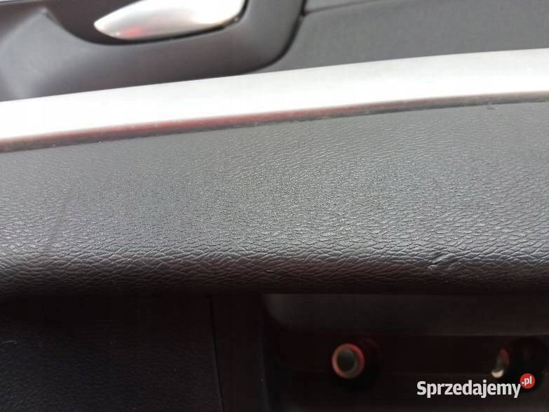 TAPICERKA BOCZEK PRAWY TYŁ Volvo XC 60 I 2008 świętokrzyskie
