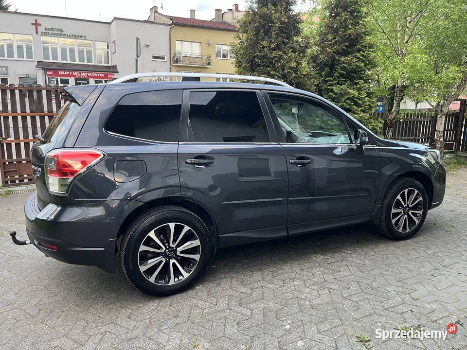 Subaru Forester XT 2.0 benzyna Salon Polska