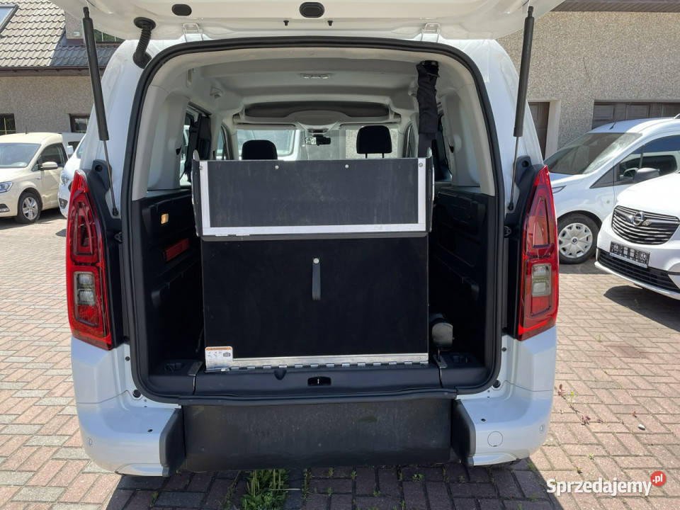 Opel Combo Opel Combo Niepełnosprawnych inwalida klimatyzacja Combo dolnośląskie