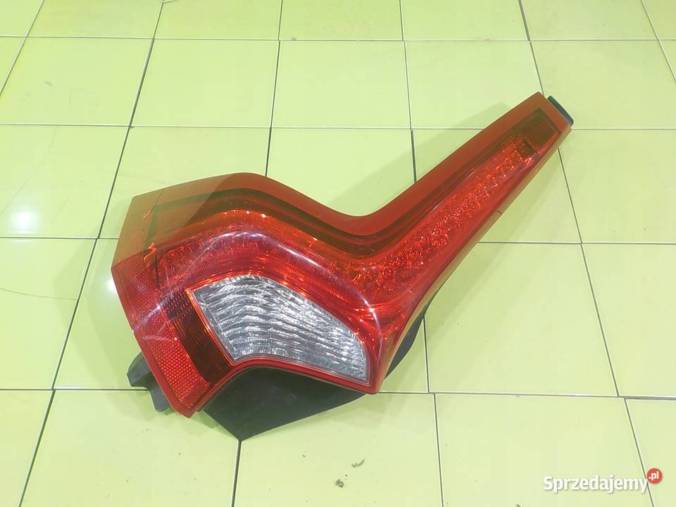 VOLVO V60 I 20 D3 11r KOMBI lampa lewa tyl Suków