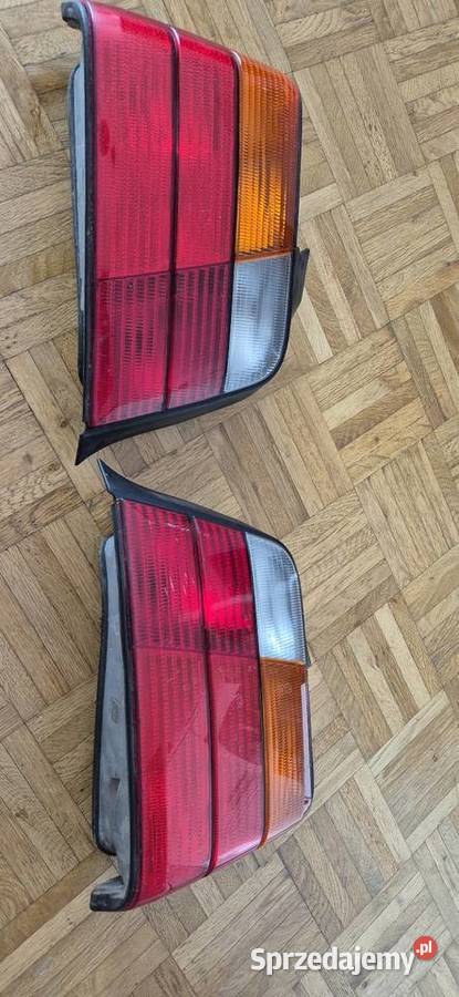BMW E36 Sedan Oryginalne tylne lampy osobowe Bielawa