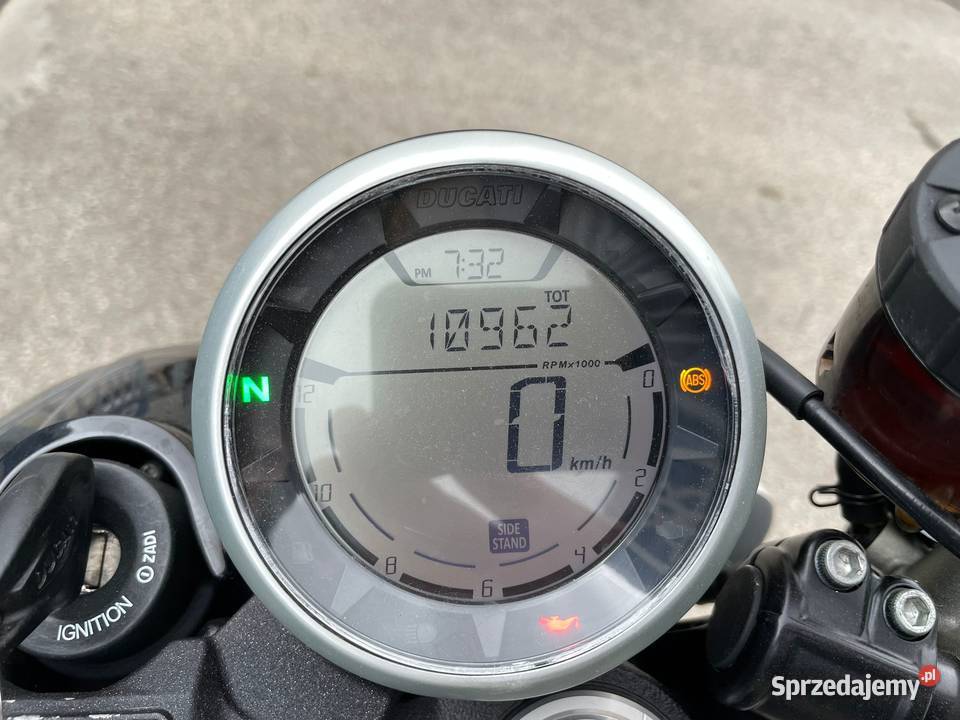 Ducati Scrambler 2017 benzyna