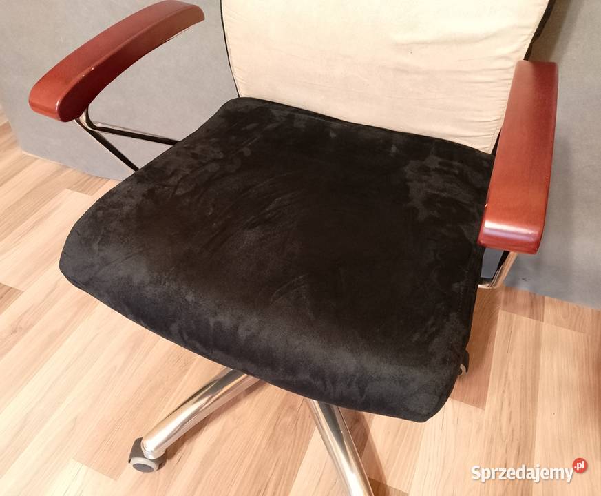 Fotel biurowy obrotowy Legionowo
