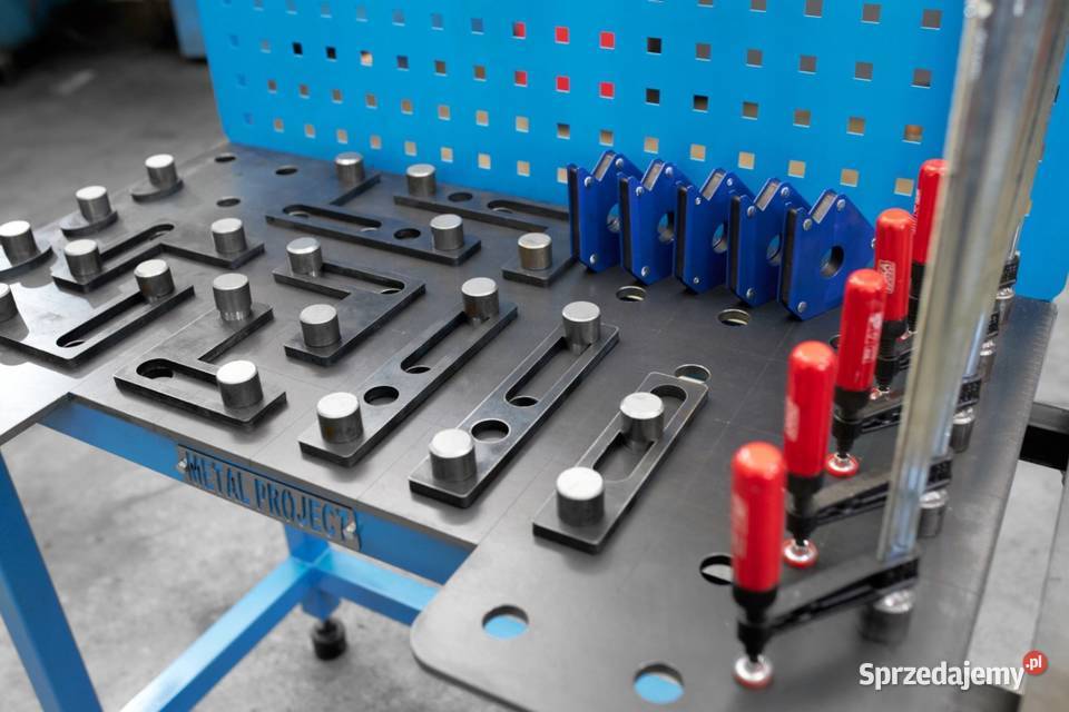 STÓŁ SPAWALNICZY 600 X 1000 SYSTEM 28 NARZĘDZIA wielkopolskie
