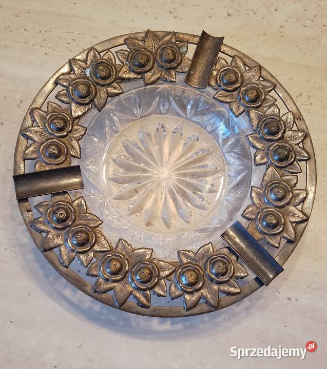 Popielniczka Hefra Róże lata 60 kujawsko-pomorskie Nakło nad Notecią