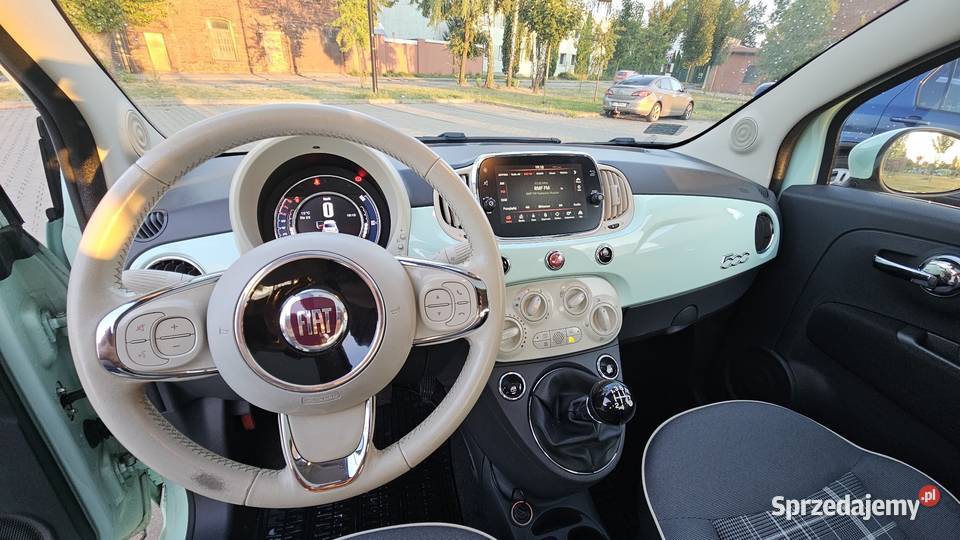 Fiat 500 Lounge MY2017 Miętowy panorama