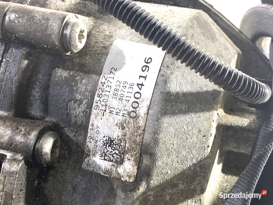 SKRZYNIA BIEGÓW AUDI Q8 SKV 30 286 osobowe