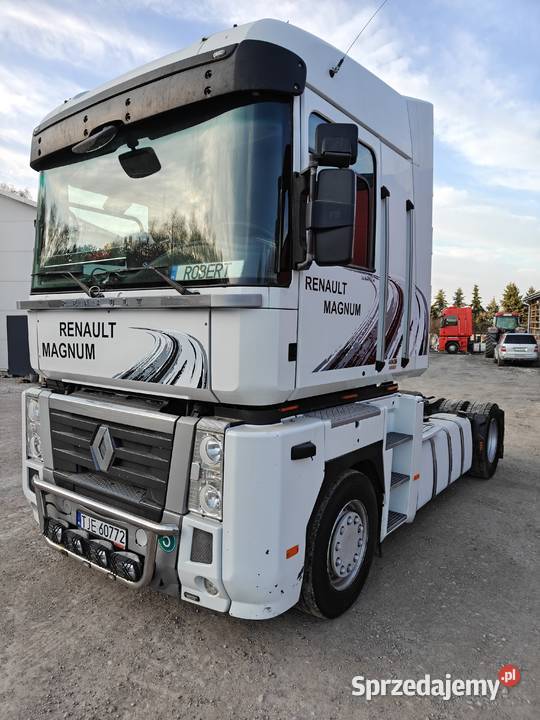 Renault Magnum