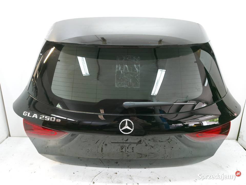 Mercedes GLA 250e LIFT H247 KLAPA BAGAŻNIKA KPL