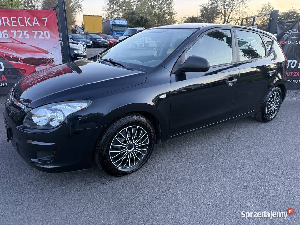 Hyundai I30 Klimatyzacja Elektryka 14 Benzyna 4/5 Poznań sprzedam