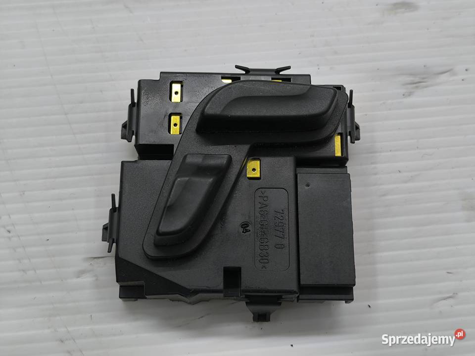 PANEL REGULACJI FOTELA LEWY EKLASA W212 wielkopolskie sprzedam