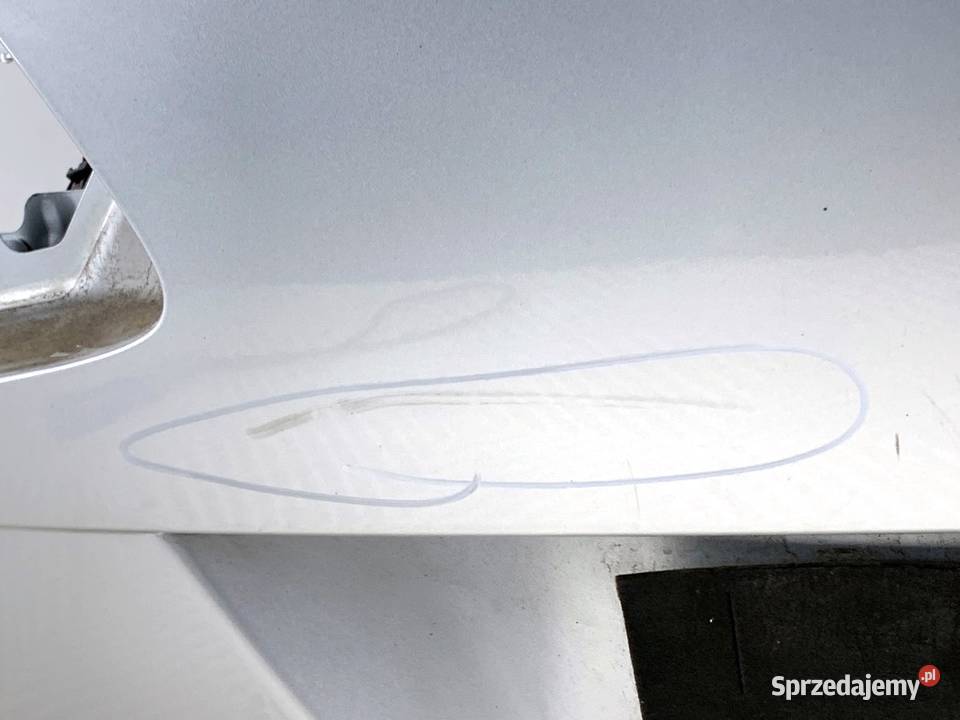 KLAPA TYŁ LA7W VW PASSAT B7 Kombi 1015 podkarpackie